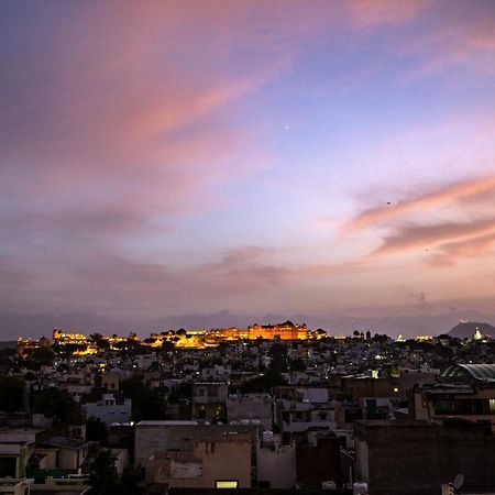 The Mangal View Residency - A Luxury Boutique Business Hotel Ουνταϊπούρ Εξωτερικό φωτογραφία