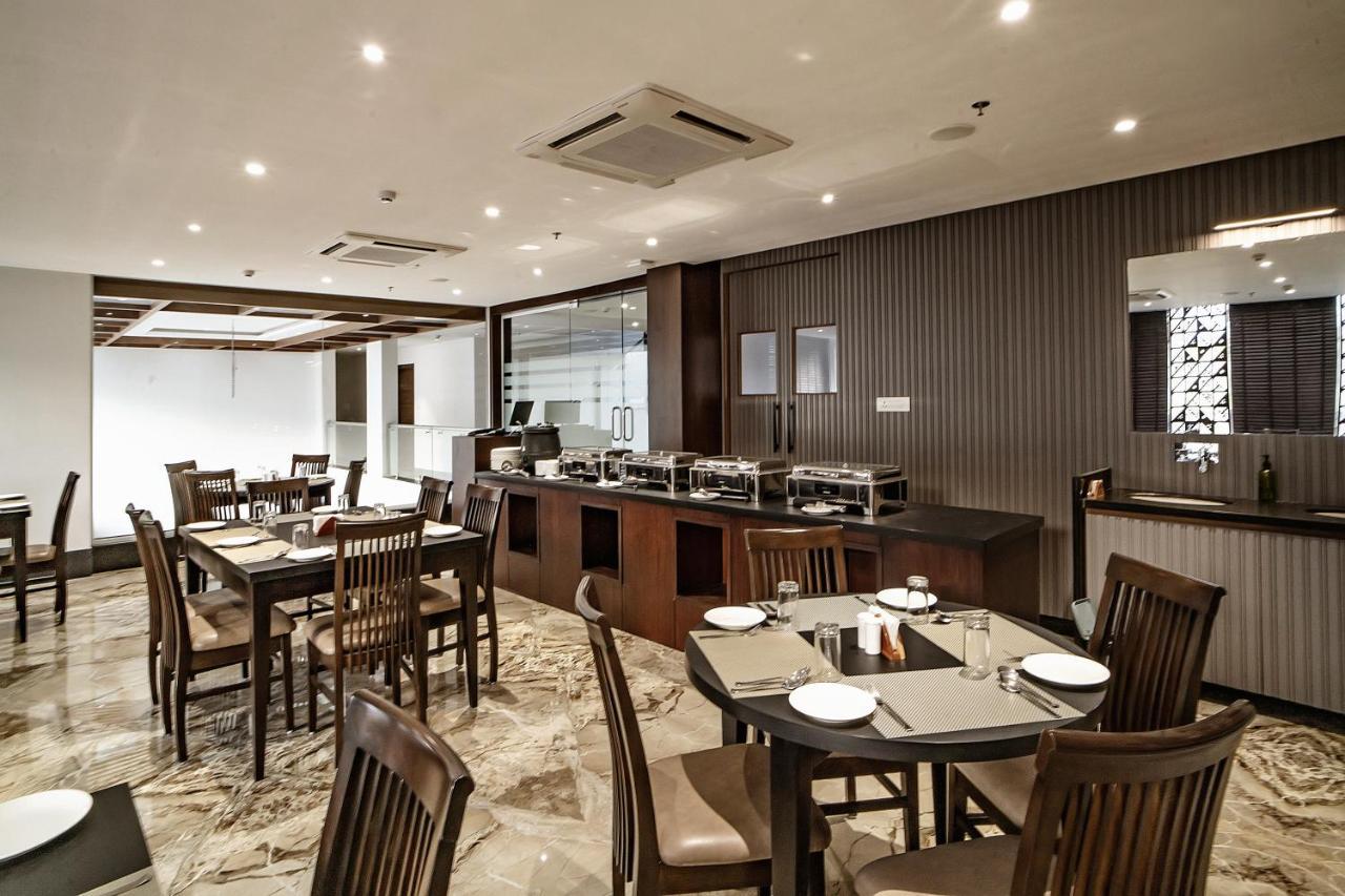 The Mangal View Residency - A Luxury Boutique Business Hotel Ουνταϊπούρ Εξωτερικό φωτογραφία