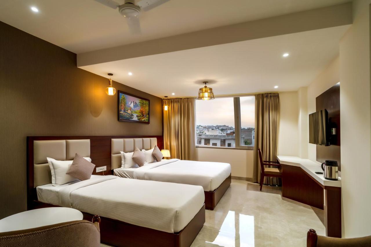 The Mangal View Residency - A Luxury Boutique Business Hotel Ουνταϊπούρ Εξωτερικό φωτογραφία
